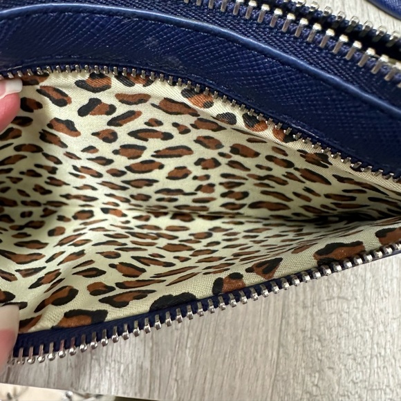 Sorial crossbody bag in a royal/navy blue shade with silver hardware clutch - Picture 5 of 5